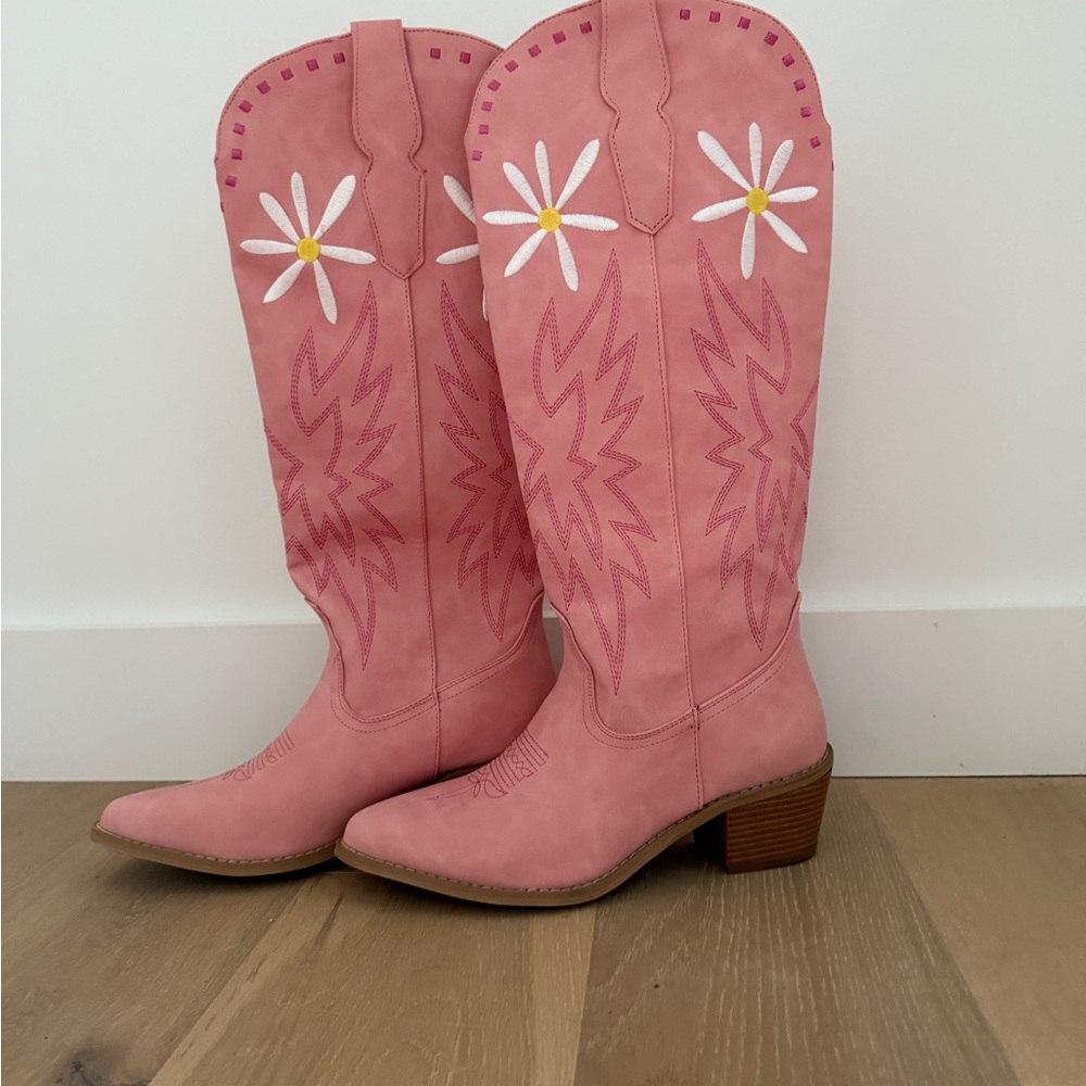 Pink lily x Krista Horton pink boots